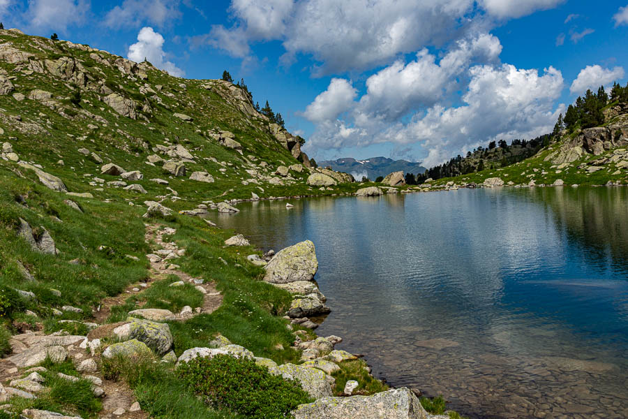 Lac Obago