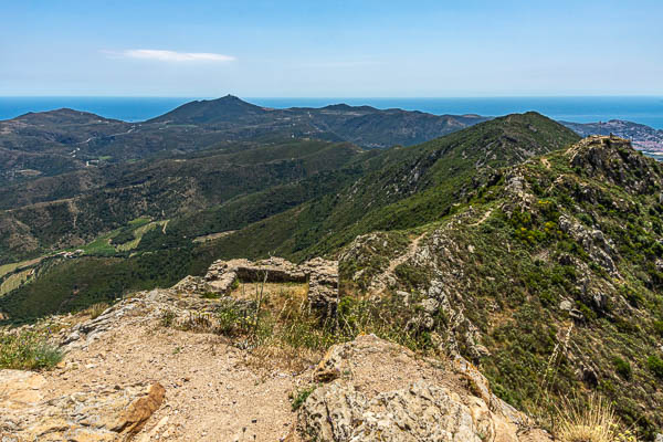 Castell de Sant Salvador : vue vers le cap de Creus