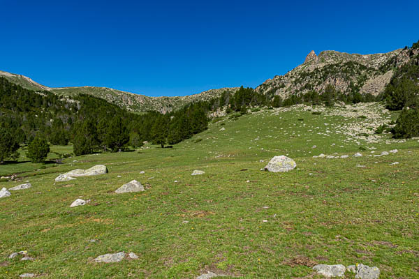 Vers le port de Vallcivera