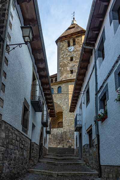 Ochagavía : église