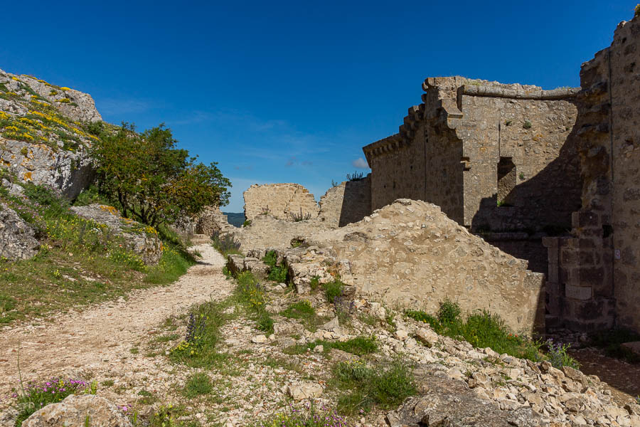 Château de Peyrepertuse : donjon Sant-Jordi
