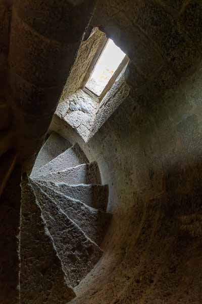 Quéribus : donjon, accès à la plateforme