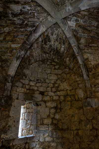 Château de Puilaurens : donjon, tour de la Dame Blanche