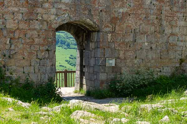 Château de Montségur : entrée sud