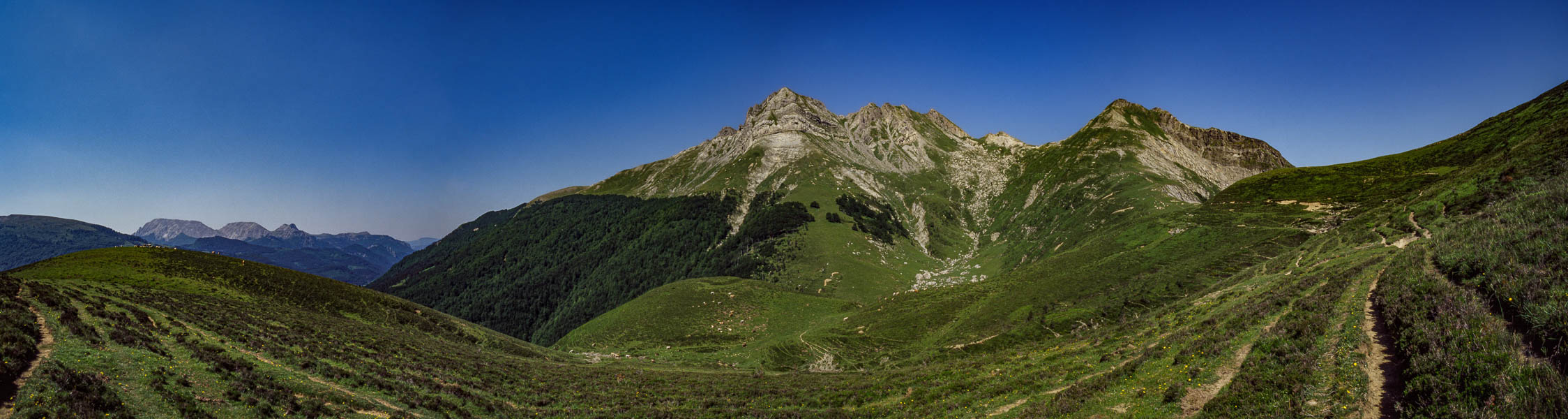 Col de Bimbaleta, 1677 m, et col d'Ourdayté, 1416 m