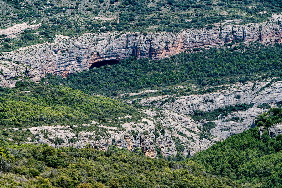 Rocs de Queralt : turó de la Llosa, 1092 m, vue nord-est, serra de Peracalç