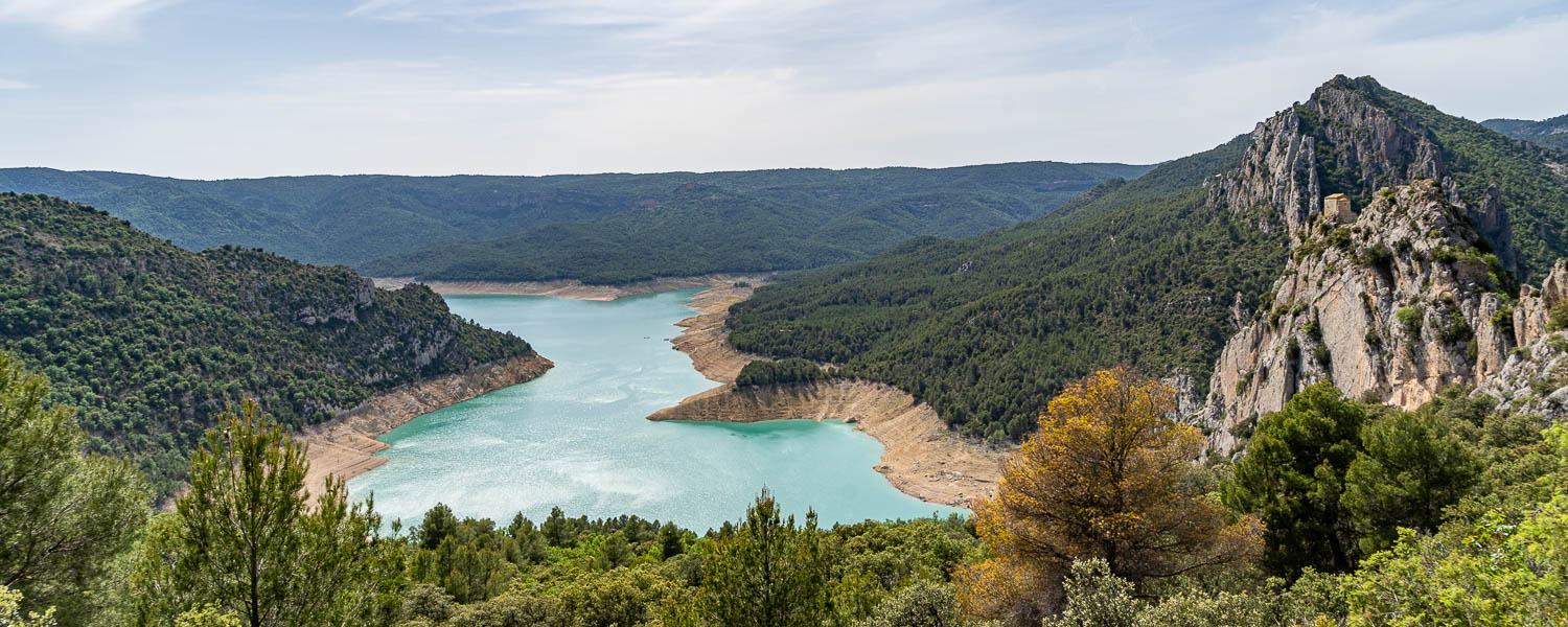 Pantà de Canelles et chapelle Mare de Déu de la Pertusa