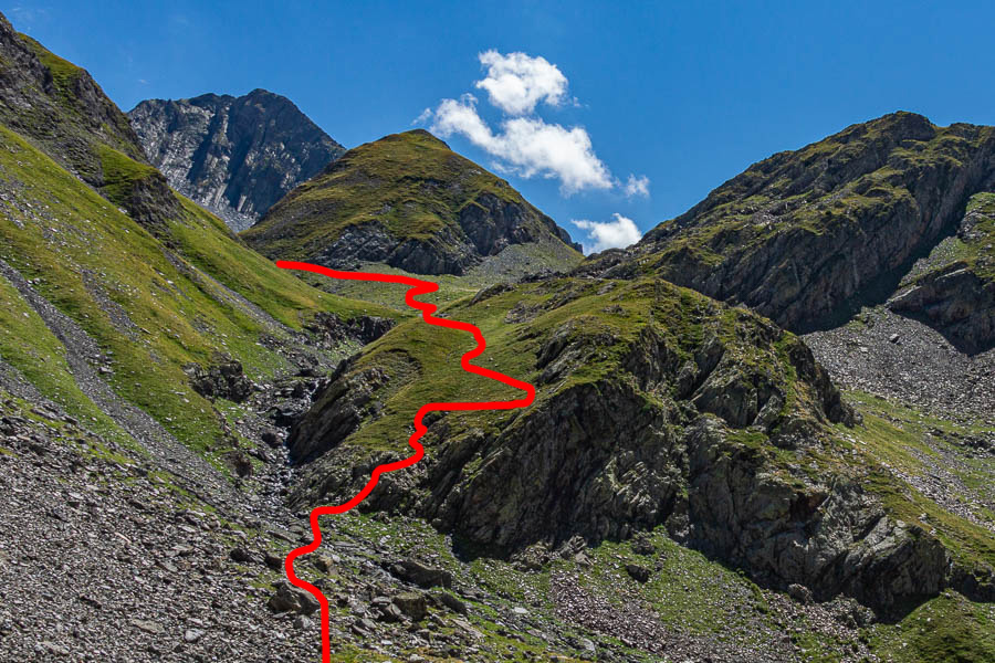 Fin de la descente du col des Gentianes