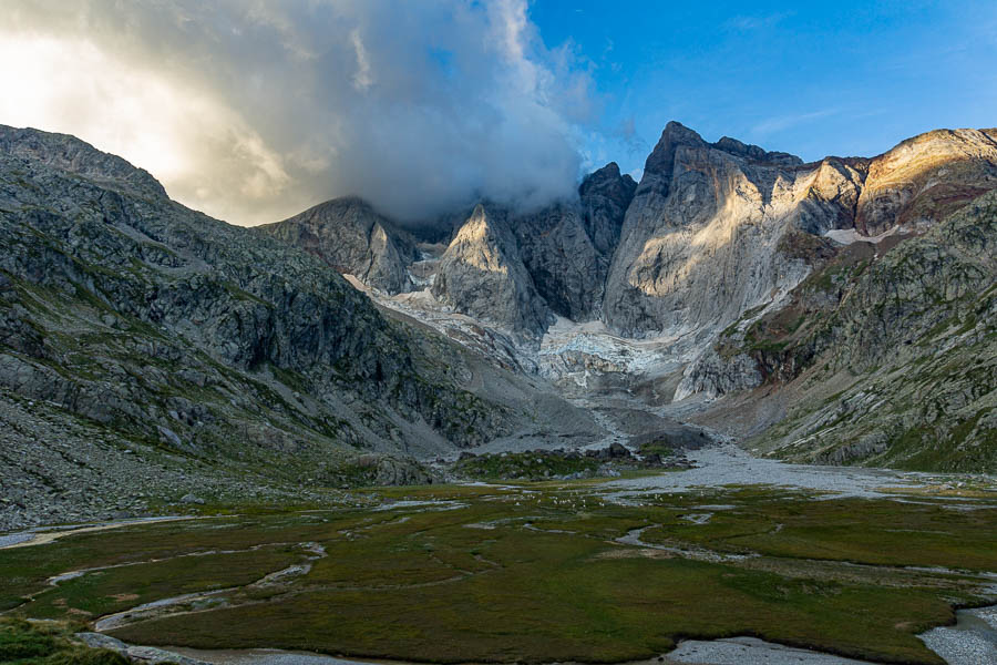 Vignemale à l'aube