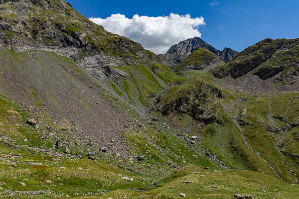 Fin de la descente du col des Gentianes