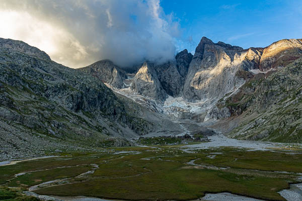 Vignemale à l'aube