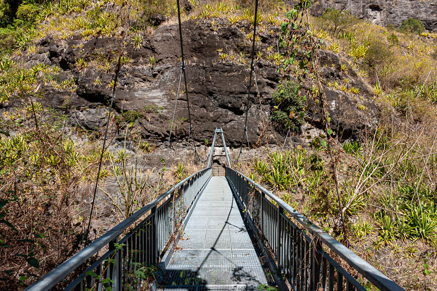 Passerelle entre Cayenne et îlet des Lataniers