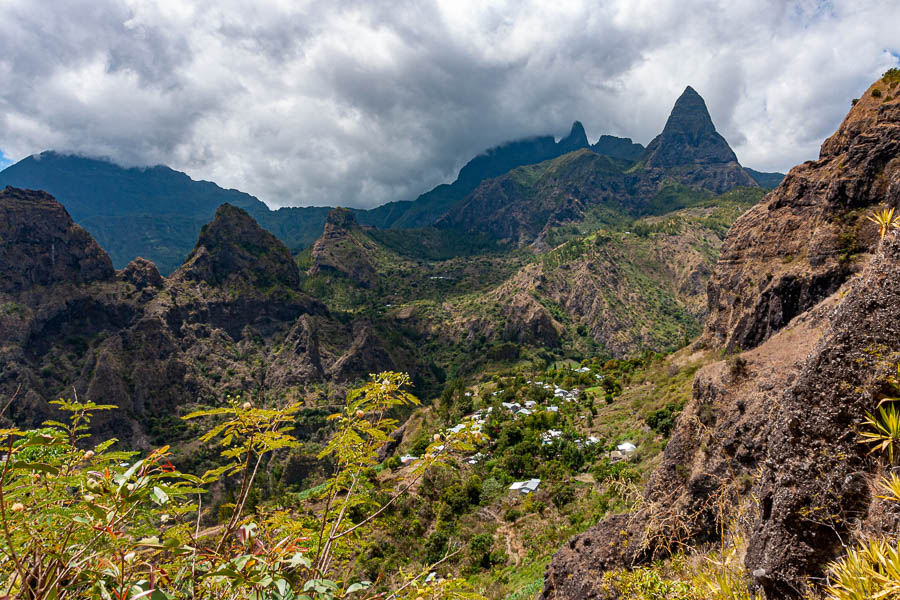 Îlet des Lataniers, piton Papangue, piton des Calumets