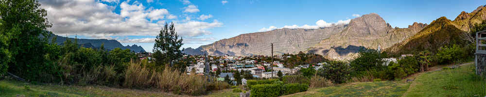 Cilaos depuis le gîte de la Roche Merveilleuse