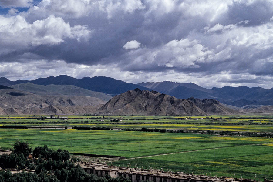 Gyantse : Kumbum, vue des champs alentour