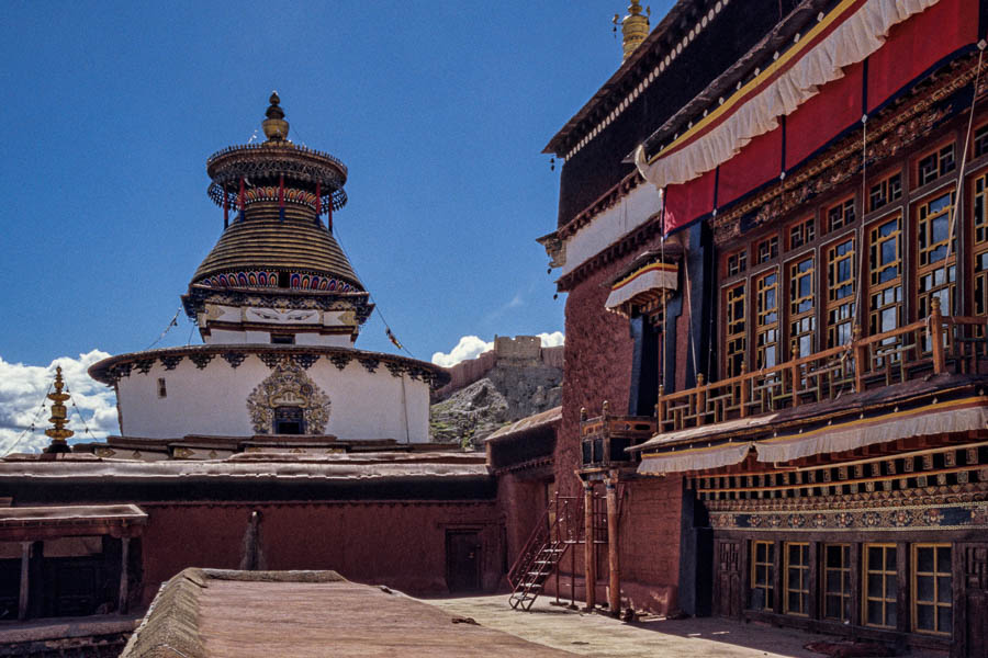 Gyantse : monastère de Palcho, grand temple et Kumbum