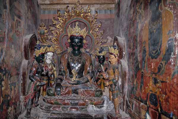 Kumbum : Akshobhya