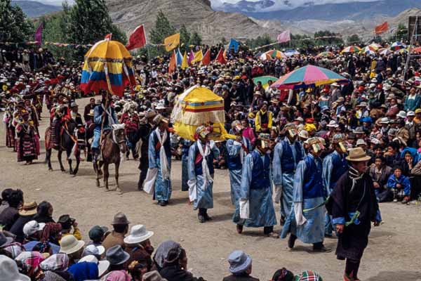 Festival de Gyantse : défilé