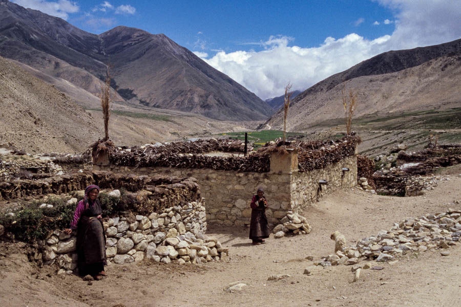 Village et vallée près de Nyalam