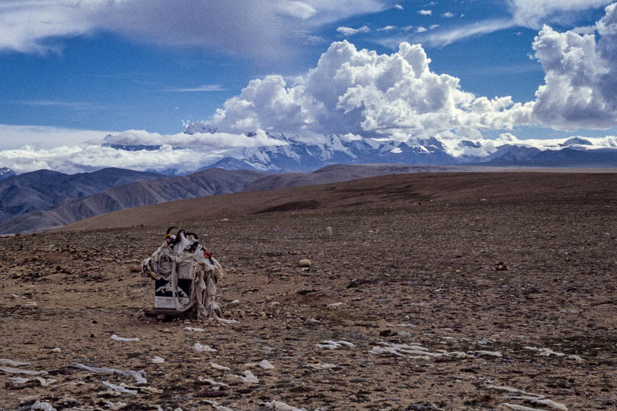 Lalung La, vue vers le Shishapangma