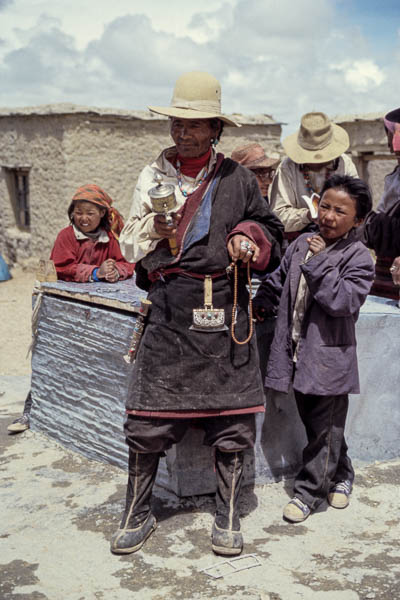 Paryang : Tibétain