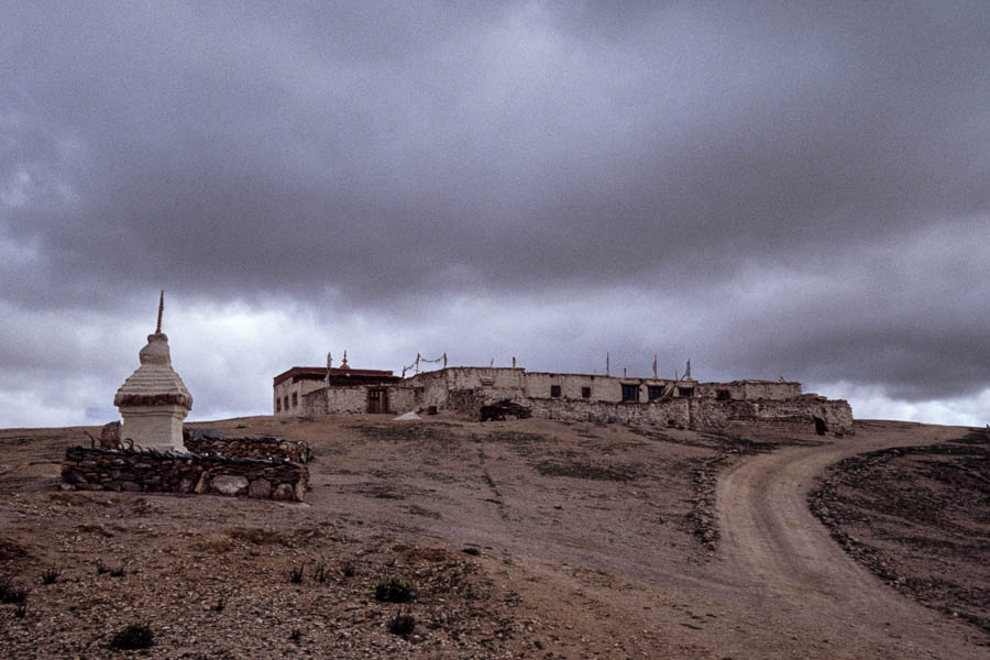 Monastère de Chiu : chorten