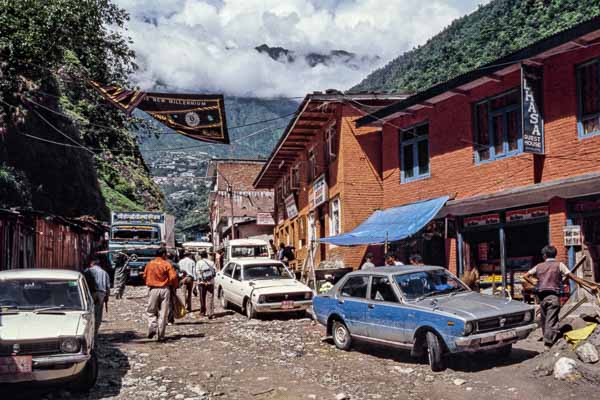 Kodari, ville frontière, 1770 m