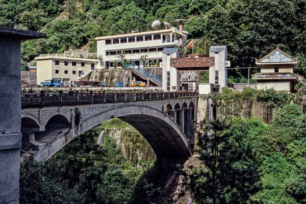 Kodari : le pont de l'amitié