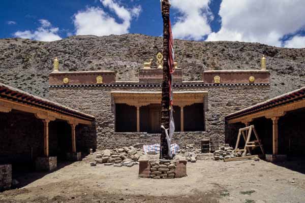 Darchen : monastère en construction