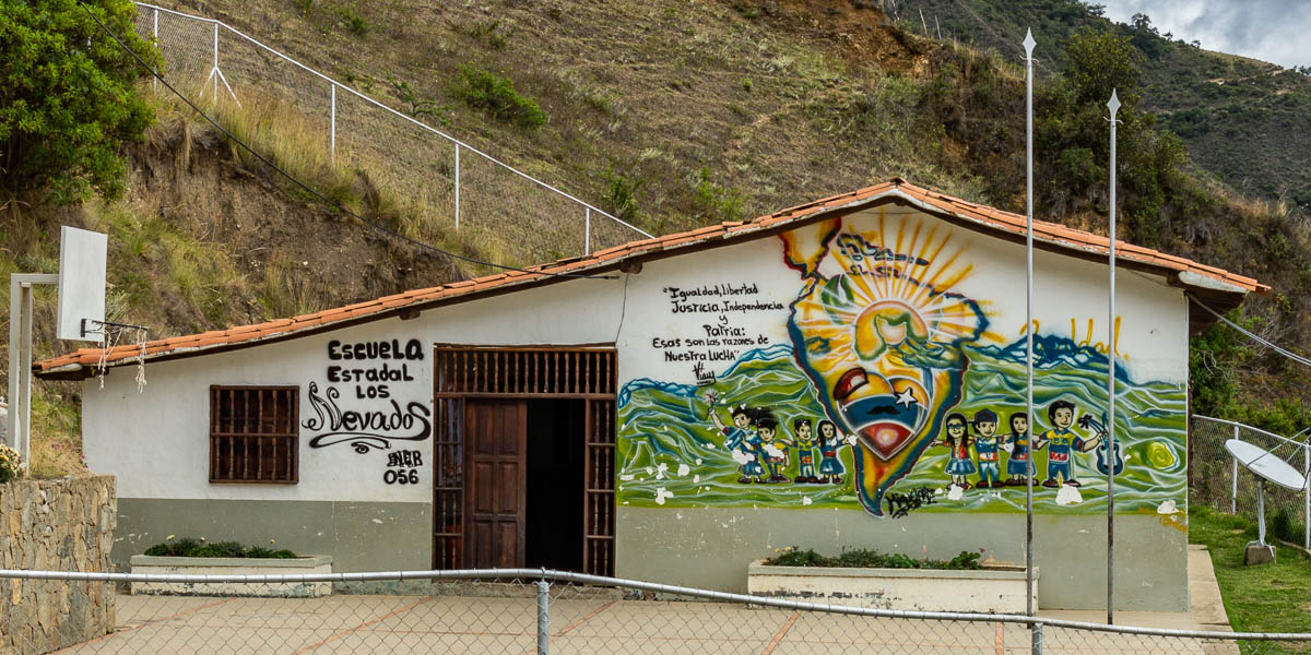 Village de Los Nevados : école
