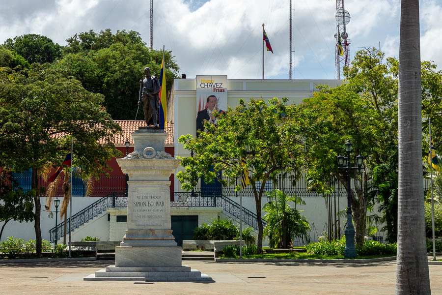 Ciudad Bolívar : plaza Bolívar