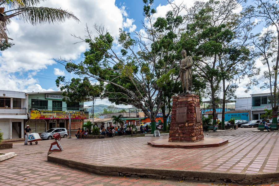 Santa Elena de Uairén : plaza Bolívar