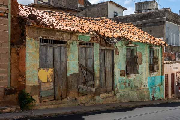 Ciudad Bolívar : calle Venezuela