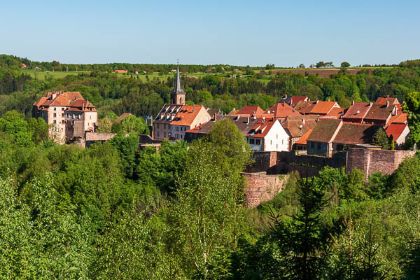 Château de Petite-Pierre depuis le jardin des Poètes
