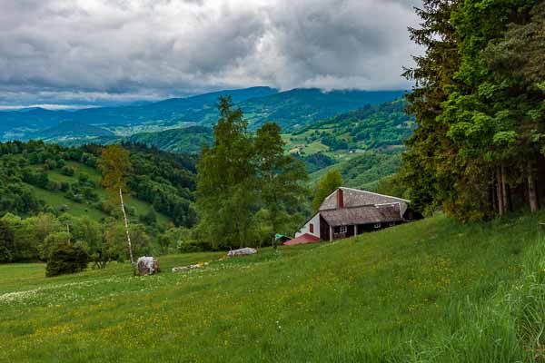 Ferme peu après Aubure