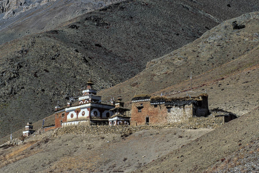 Gompa de Dho