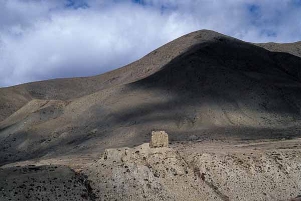 Ruines entre Thoro et Dho