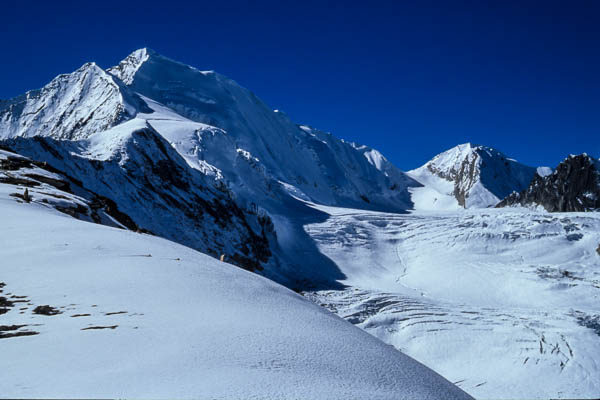 Kagmara, 5960 m