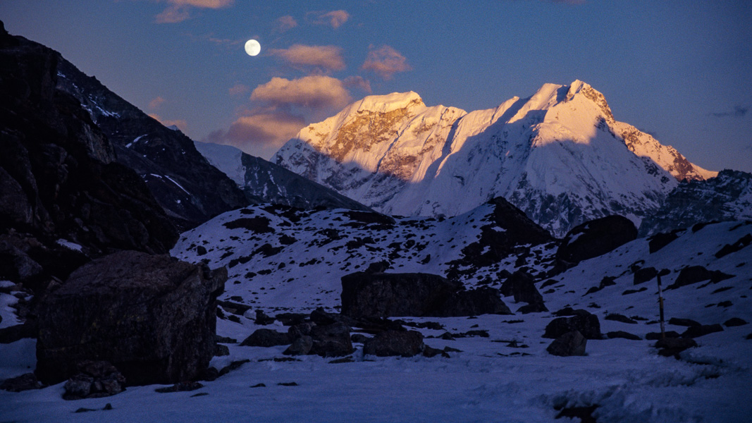 Coucher de soleil sur le Nepal Peak