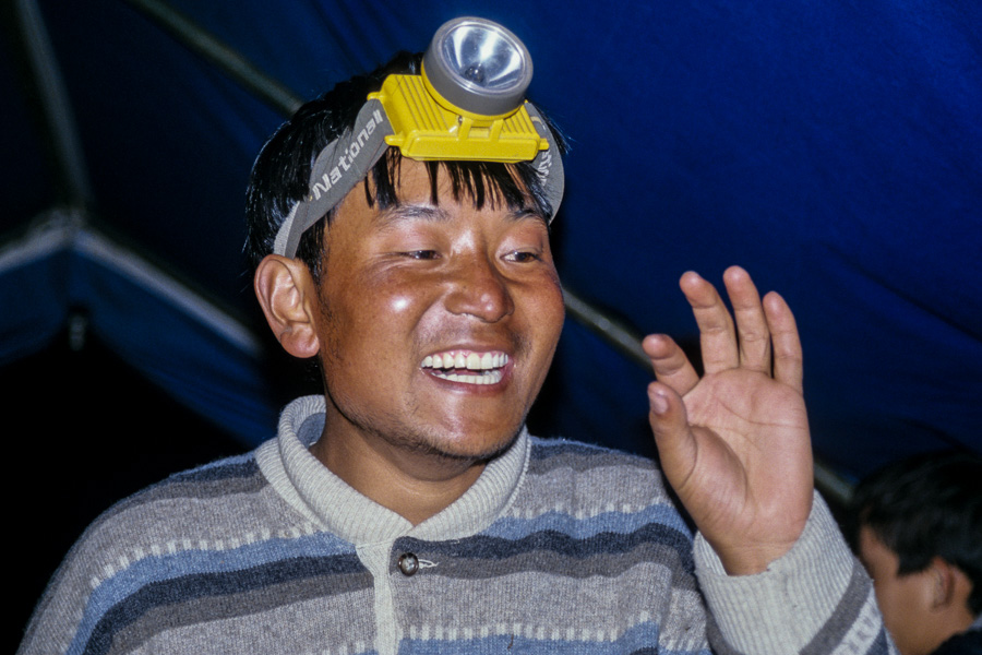 Fête avec les sherpas : Pasang