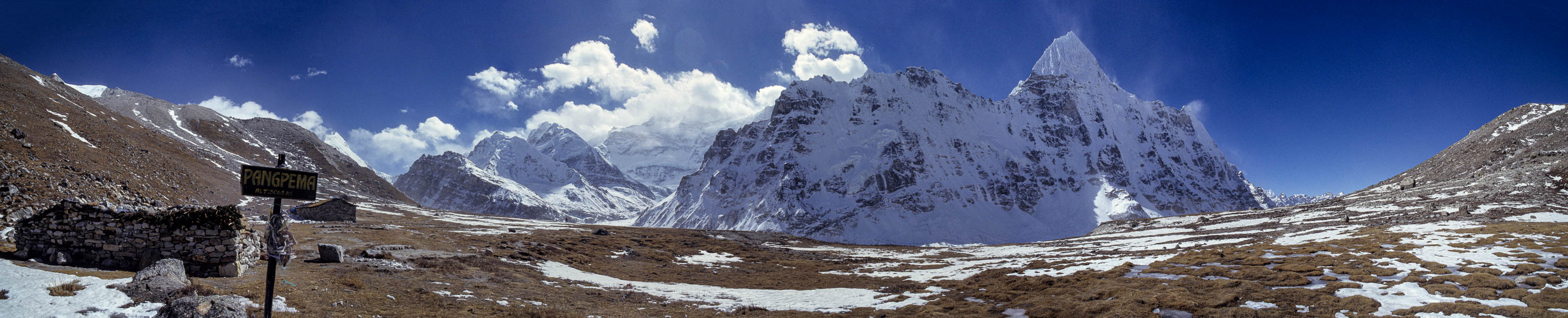 Pangpema, 5143 m