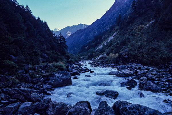 Ghunsa Khola