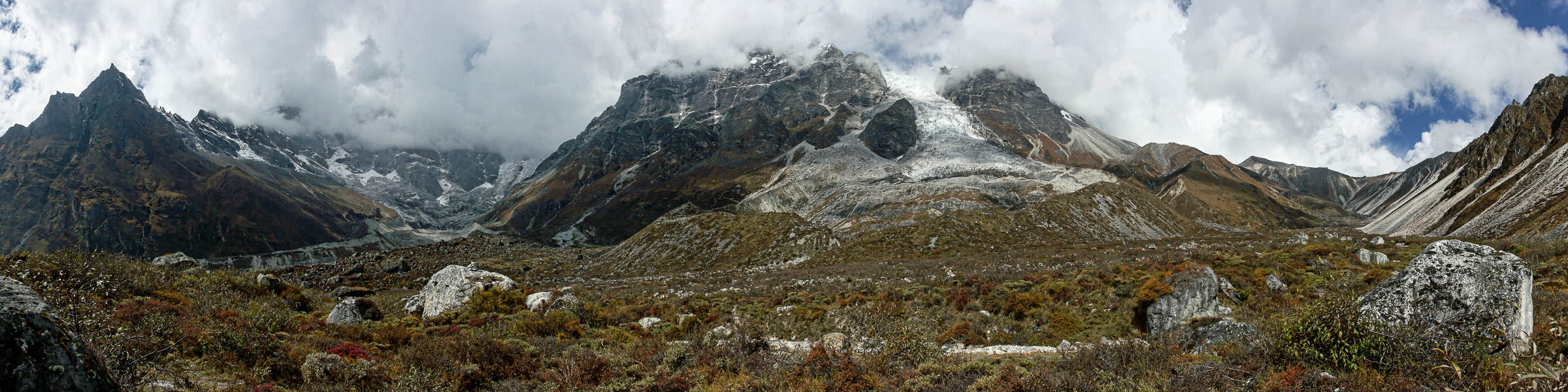 Tserpochi Kharka, base du Langtang Lirung