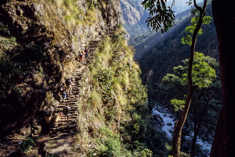 Escalier au-dessus de la Budhi Gandaki
