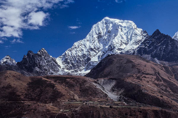 Cholatse, 6440 m