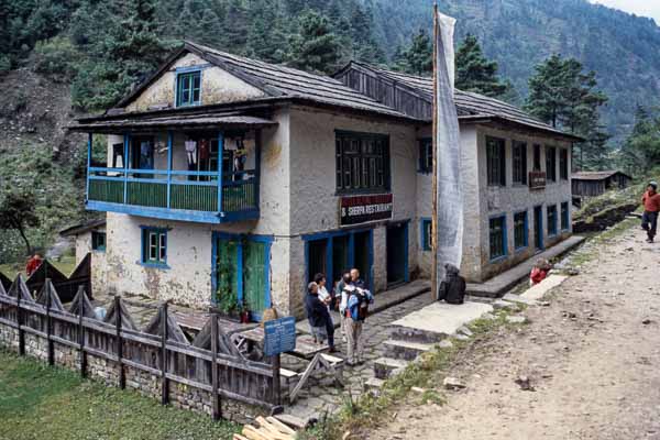 Lodge à Phakding