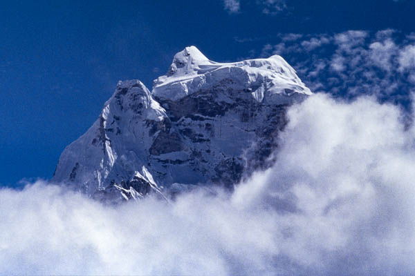 Kangtega, 6779 m