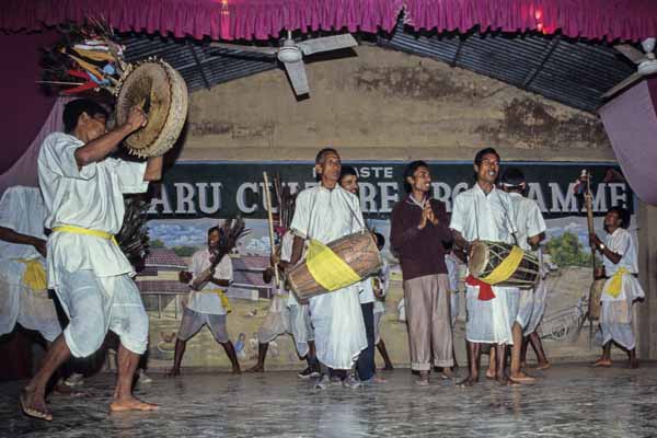 Danse des tambourins